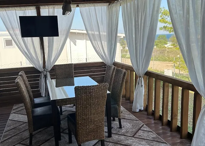 каравана кътче от рая ツァレヴォ